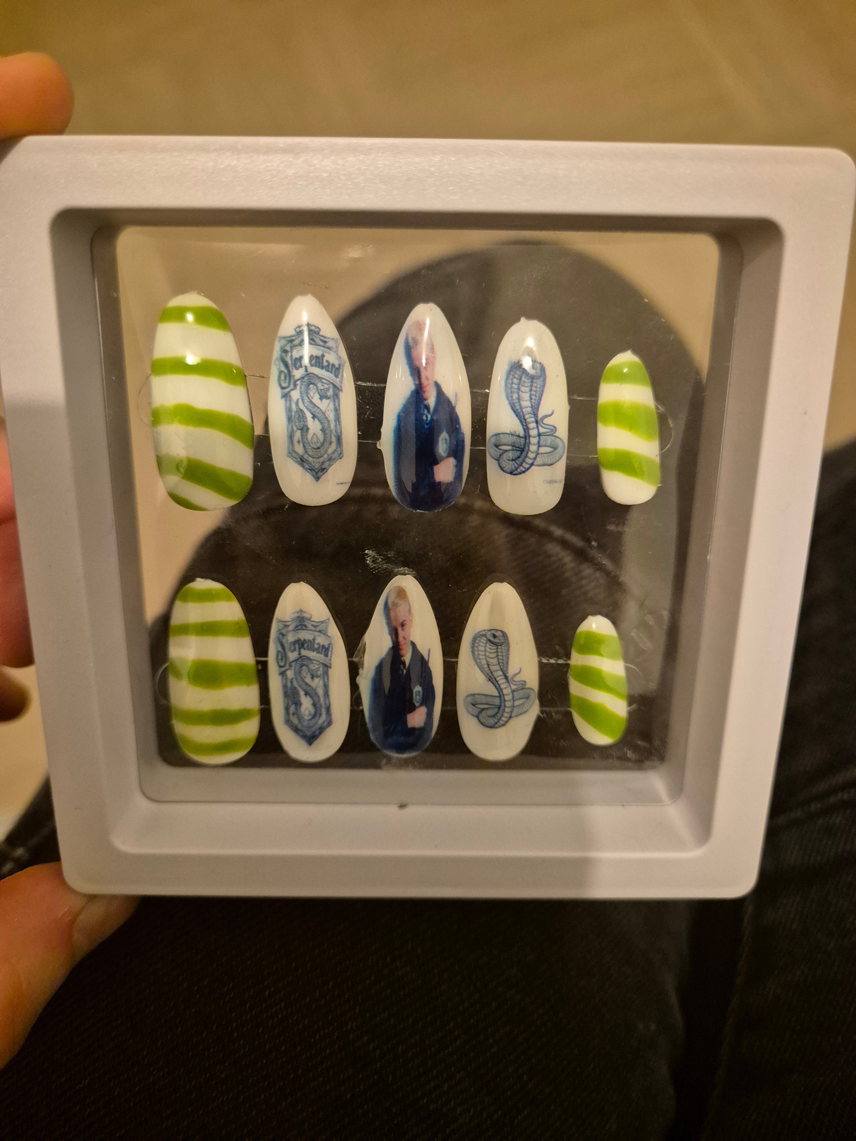 Ongles personnalisé - Serpentard